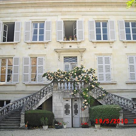 Chambre D'Hotes Marchand Angers Exterior foto