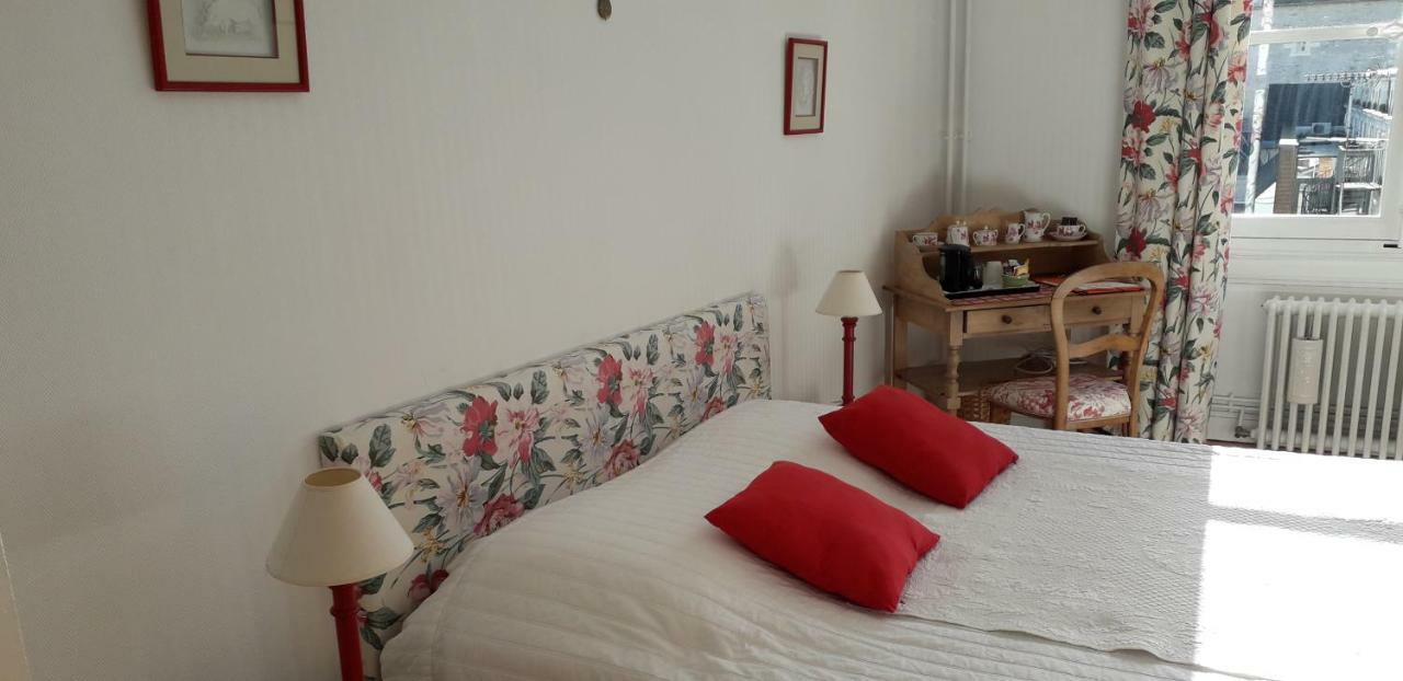 Chambre D'Hotes Marchand Angers Exterior foto
